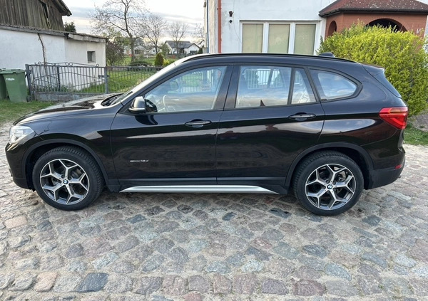 BMW X1 cena 69900 przebieg: 93000, rok produkcji 2015 z Wyszogród małe 191